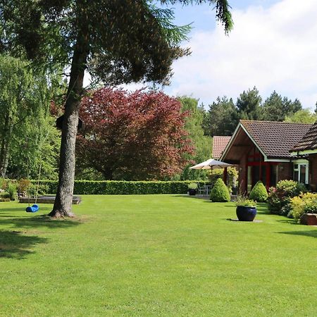 Surlingham Lodge Garden Cottage In Rspb Village Near Норвич Экстерьер фото